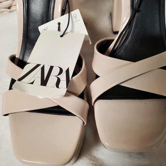 Zara Platform Nude Block Chunky Platform Sandals NWT Size 6.5 Strappy Beige - Picture 3 of 5
